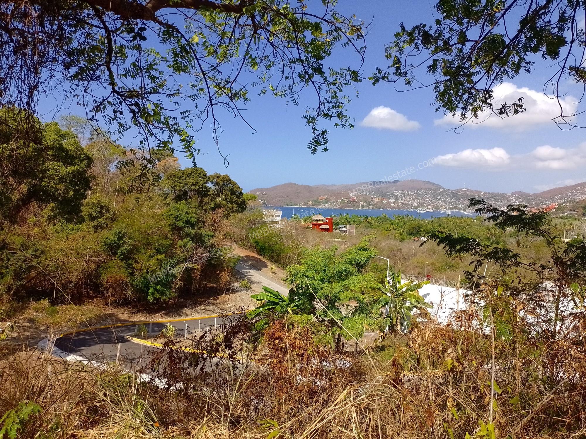 Zihuatanejo MBP (Mexico Beach Property) Real Estate